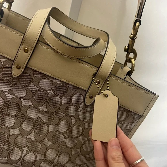 Coach Field Signature Coated Canvas Tote Signature Jaquard